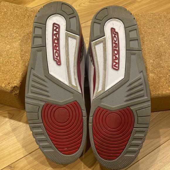 Jordan 3 “Cardinal red” - Size 11 - Lightly used - Replacement box - Picture 5 of 8